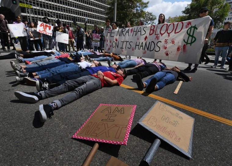 US-SCHOOL-SHOOTING-PROTEST-POLITICS