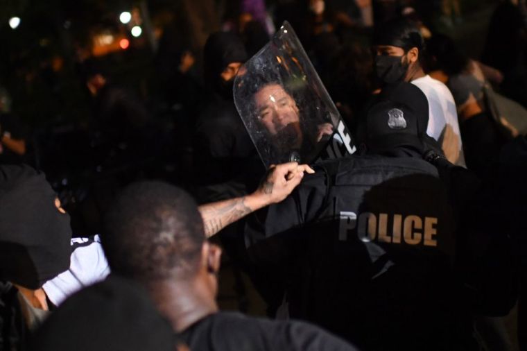 US-POLITICS-POLICE-JUSTICE-RACISM