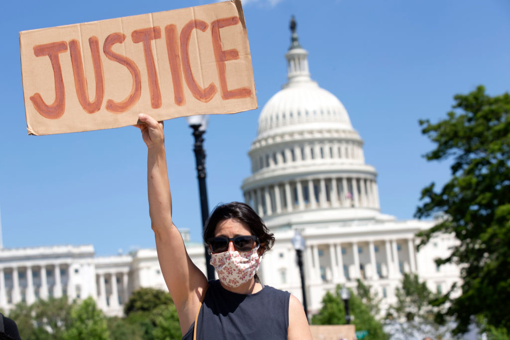 US-POLITICS-RACISM-JUSTICE-police-minorities