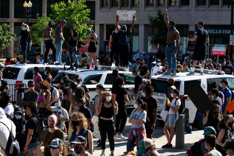 US-POLITICS-RACISM-JUSTICE-police-minorities