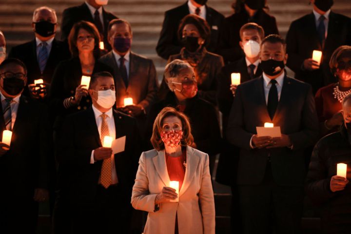 Congressional Moment Of Silence Held For 800,000 American Lives Lost To COVID-19