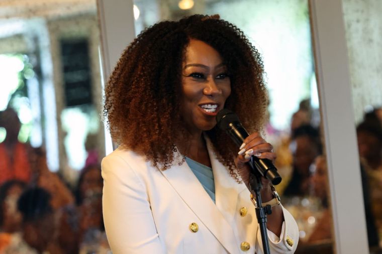 Yolanda Adams