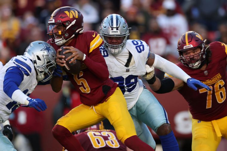 Dallas Cowboys v Washington Commanders