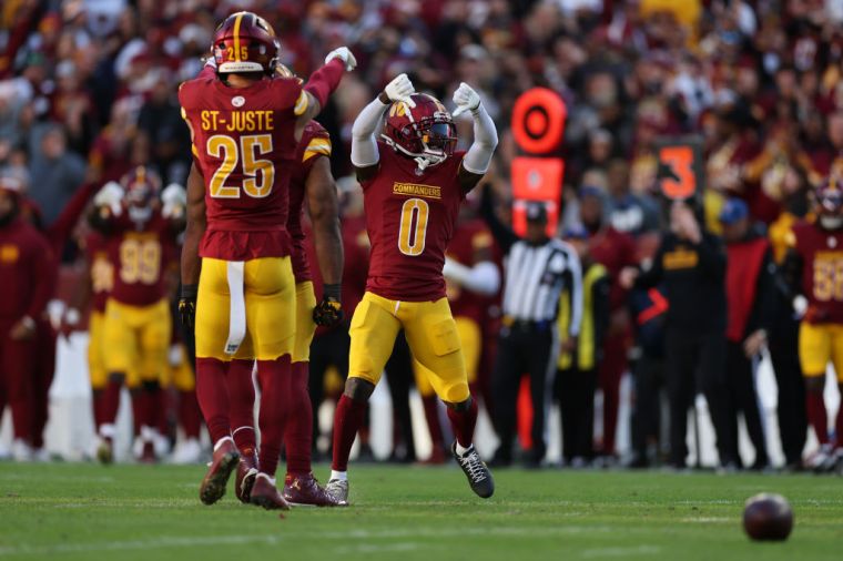 Dallas Cowboys v Washington Commanders