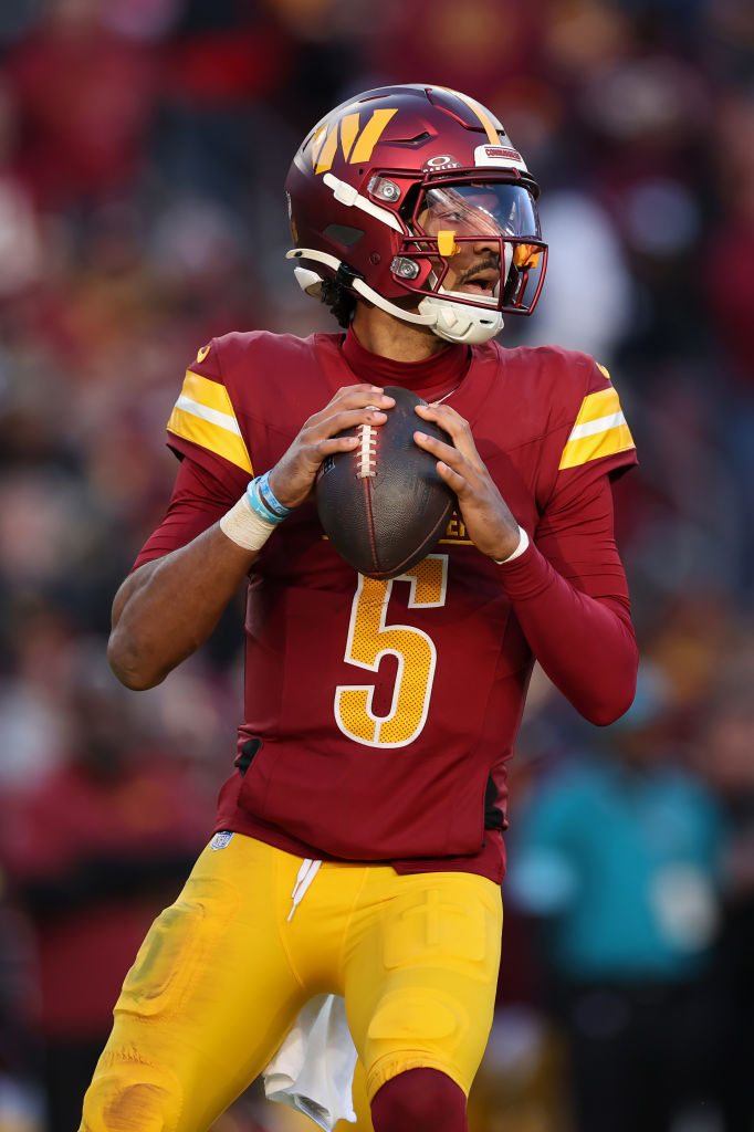 Dallas Cowboys v Washington Commanders