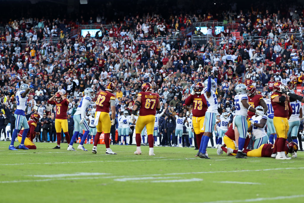 Dallas Cowboys v Washington Commanders