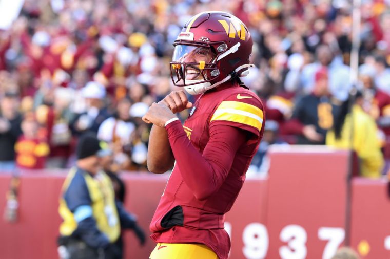 Dallas Cowboys v Washington Commanders