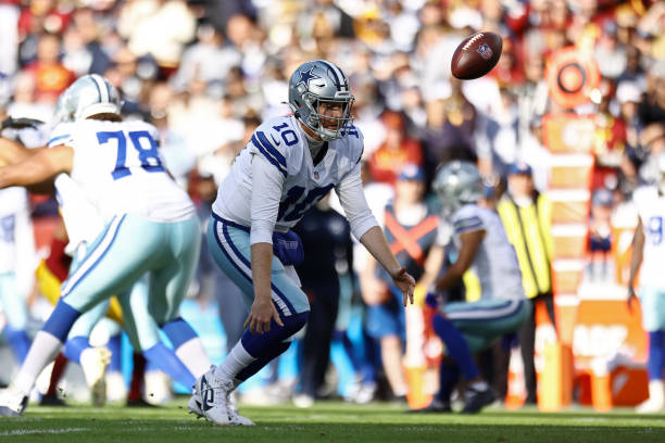 Dallas Cowboys v Washington Commanders