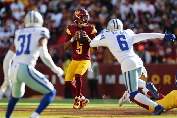 Dallas Cowboys v Washington Commanders
