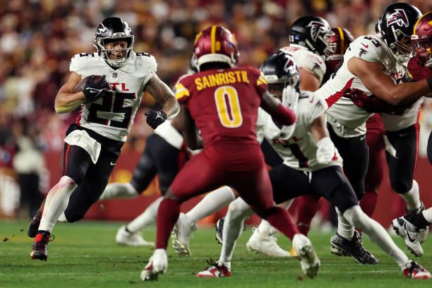 Atlanta Falcons v Washington Commanders