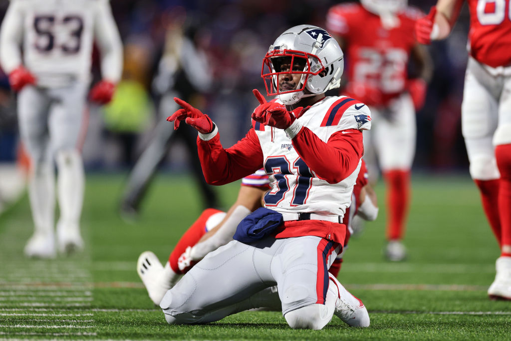 New England Patriots v Buffalo Bills