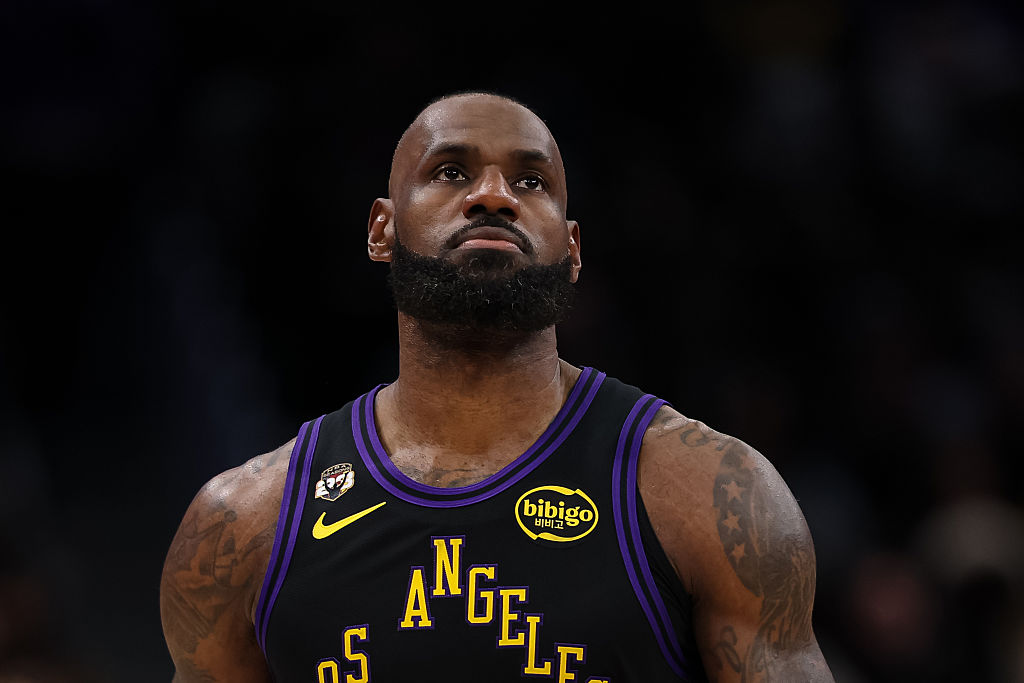 Los Angeles Lakers v Washington Wizards