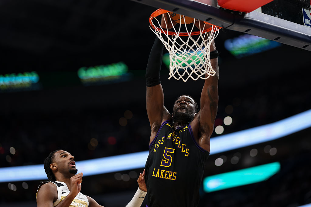 Los Angeles Lakers v Washington Wizards